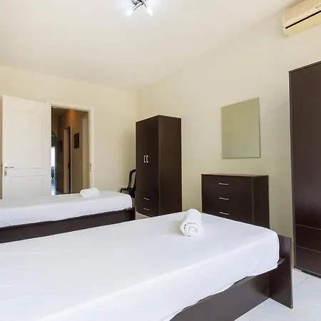 Apartment Unique Seafront 3br, - Ac & Wifi By 360 Estates *