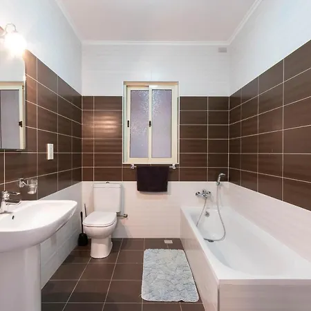 Apartment Unique Seafront 3br, - Ac & Wifi By 360 Estates